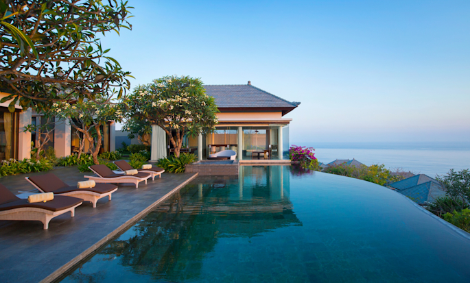 https://assets.hiltonstatic.com/hilton-asset-cache/image/upload/t_MODx%20- Thumb/v1675801625/Imagery/Property%20Photography/LXR/D/DPSOLOL/Presidential_Villa.jpg